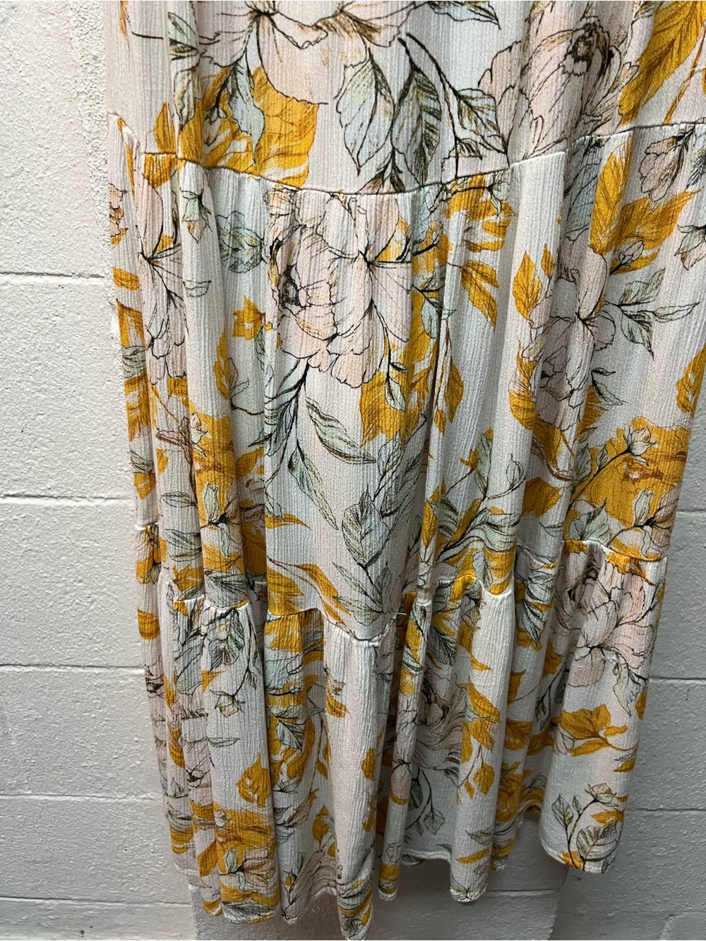 Nicole Miller Cream Floral Maxi Dress with Yellow Blooms - Picture 5 of 6